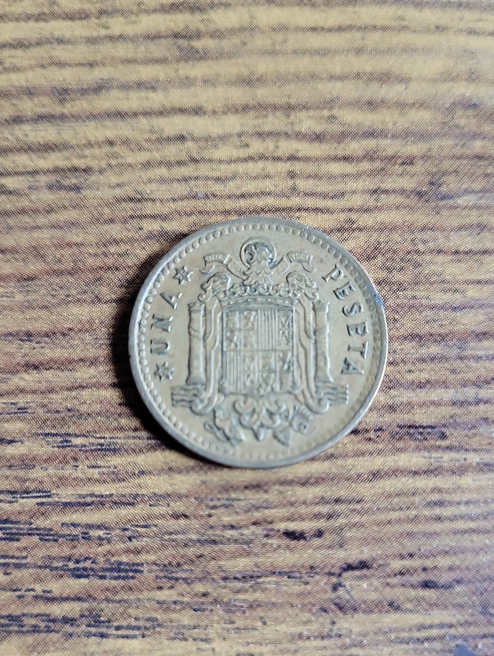Vintage 1966 1 Spain 1 Peseta Coin- Gold Tones